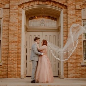 EUREKA Wedding / Prom Dress